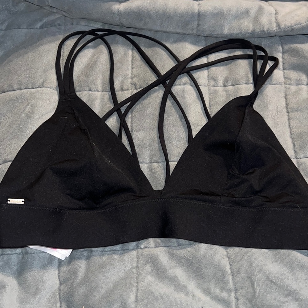 BNWOT Pink Victoria’s Secret strappy v shaped sports bra/bralette